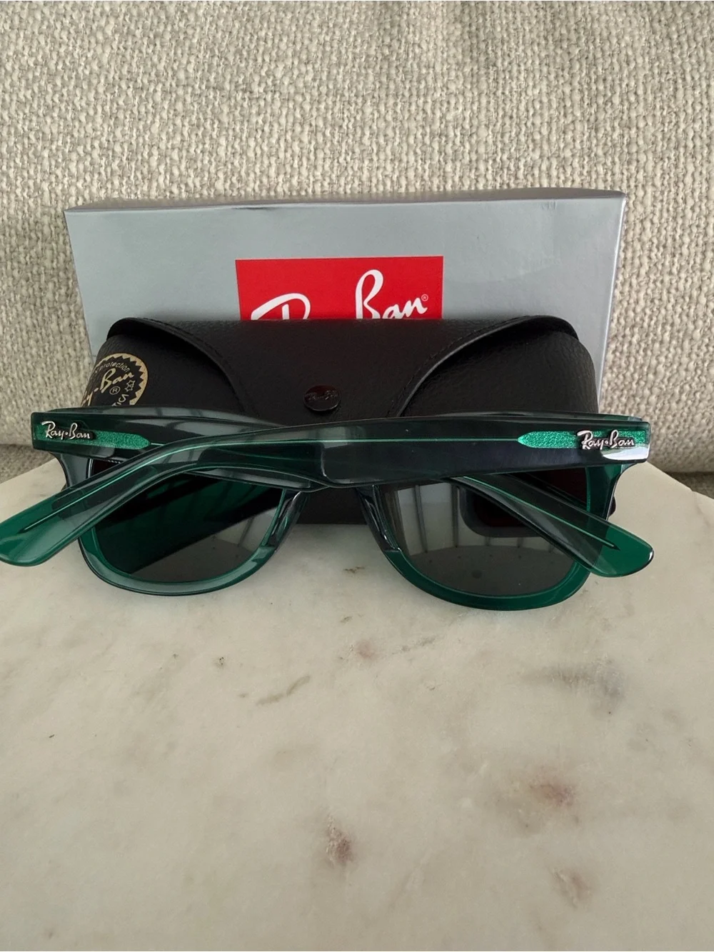 Brand New Ray-Ban Wayfarer Colorbock Transparent Vert